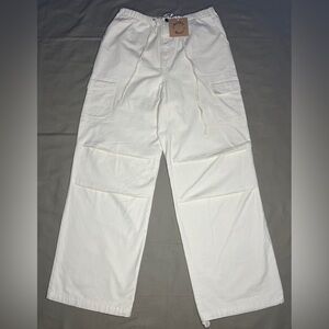 Bailey Rose NWT White Cargo Pants Size Small
